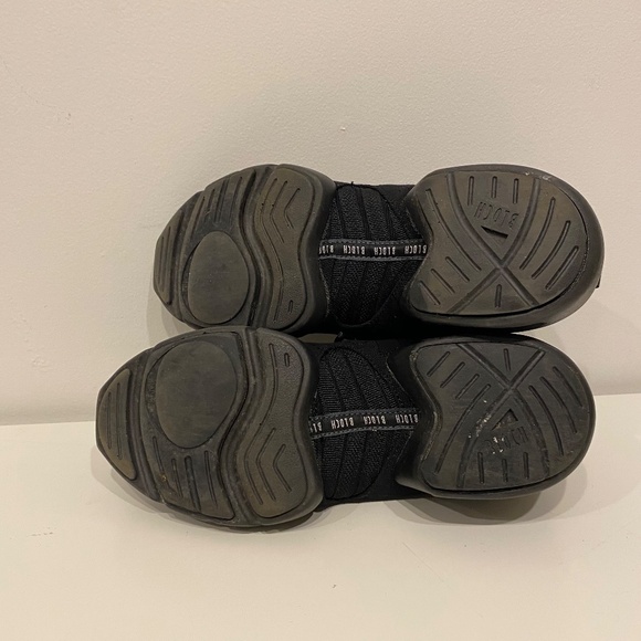 Bloch Canvas Boost Dance Sneaker in Black Size 9 - Picture 5 of 5